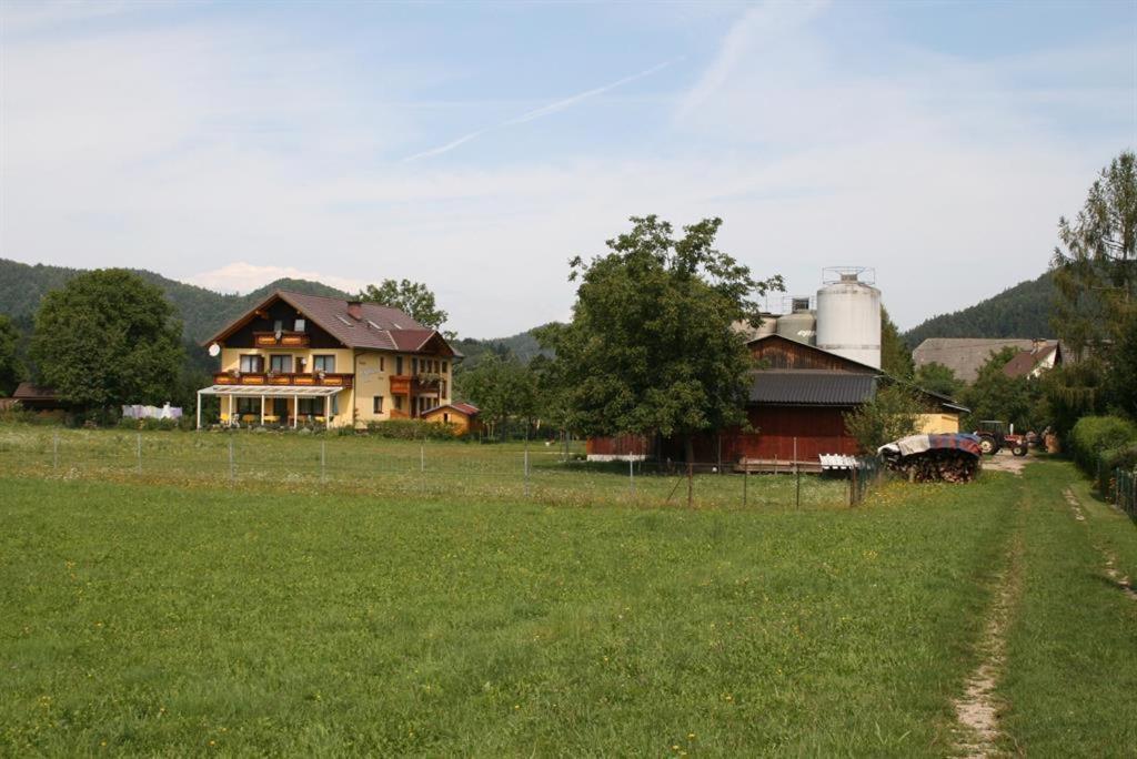 Bauernhof-Pension Puschnikhof Unternarrach Εξωτερικό φωτογραφία